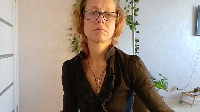 LioraWeiss Live XXX-Chat
