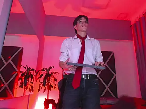 Axel_Royce Live XXX-Chat