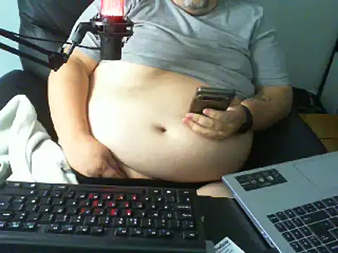 bigcuddlebear69ern Live XXX chat