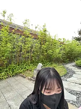 xiao-Lin – Live XXX-chat