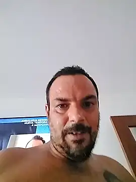 morenitoymorena's Live XXX Chat