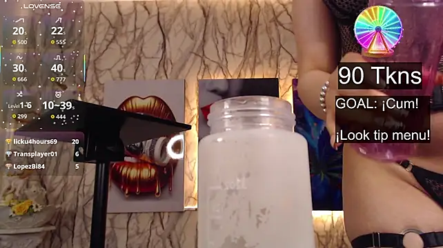EmiTranny Chat XXX live