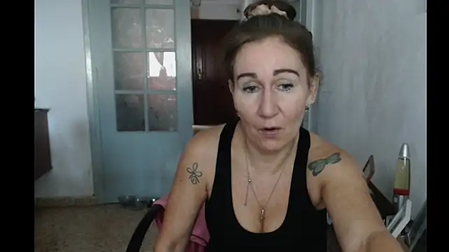 TamaraSweetxo's Live XXX Chat