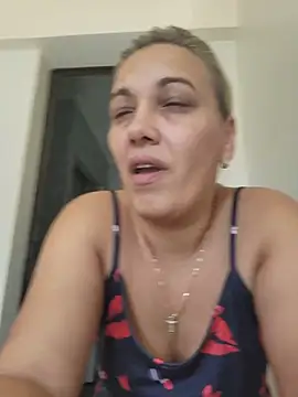 Chat +18 de PalomaDesireee ao vivo