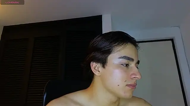 Connorr_01: απευθείας συνομιλία ΧΧΧ