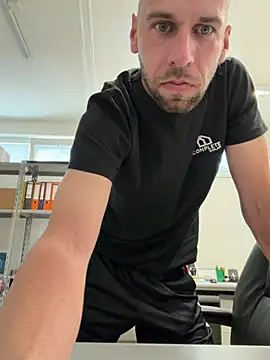 XXX chat uživo modela _oliver_it