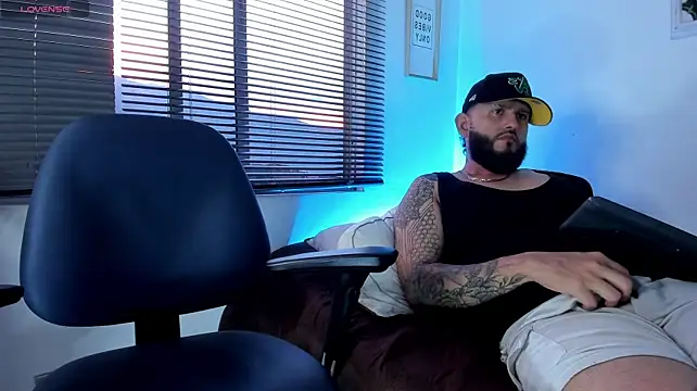 Czat XXX na żywo – Bigsmalle