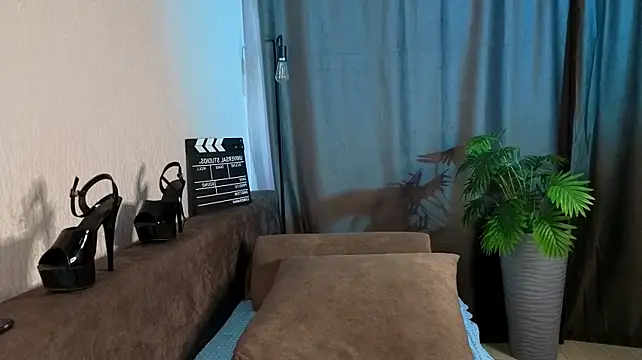 calithra Live XXX-Chat