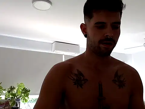 XXX chat uživo modela Benistripp