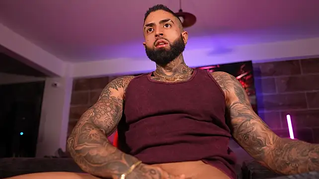Chat XXX en directo de Eros_Dark_