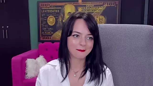 XXX chat uživo modela BellaRowan