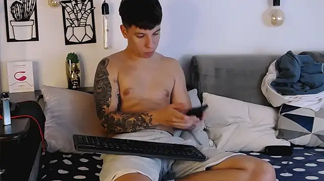 ThomasEdisonn Adlı Modelin Canlı XXX Sohbeti