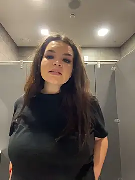 SnowWhiteSin Chat XXX in diretta