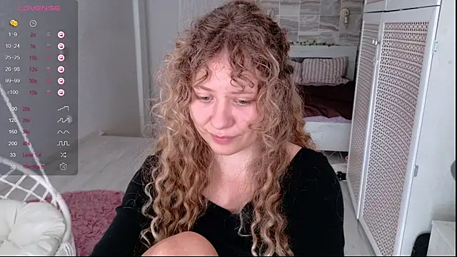 Milounee's Live XXX Chat