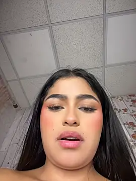 PippiCharmXXX – Naživo XXX chat