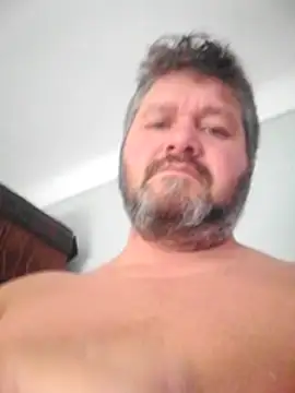 mariusSingur Chat XXX live