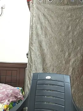 Keerthi-Telugu's Live XXX Chat