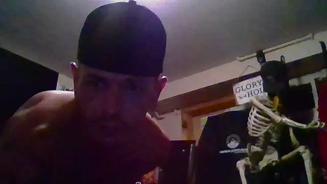 Chat +18 de NEWHUNGBOY ao vivo