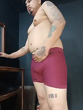 DickMasterfindomn Live XXX chat