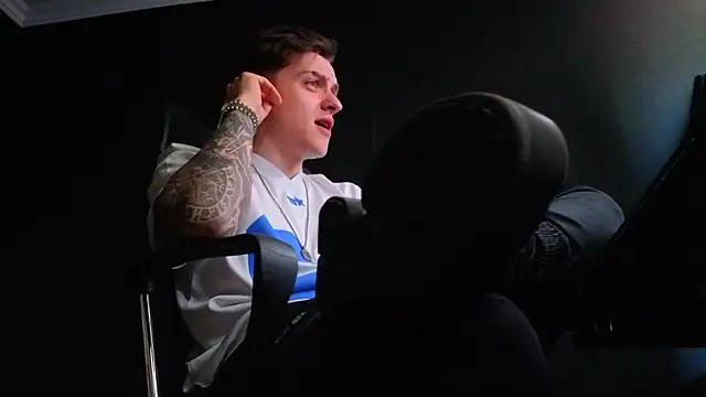 FelixStarkk Live XXX-Chat