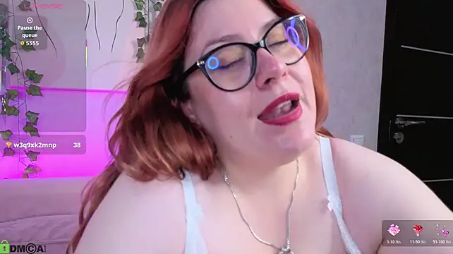 Chat +18 de Valery_Grand ao vivo