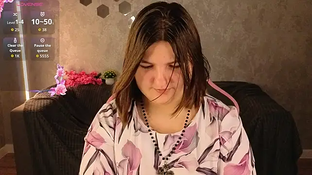 دردشة Kitty_Liikk الجنسية المباشرة