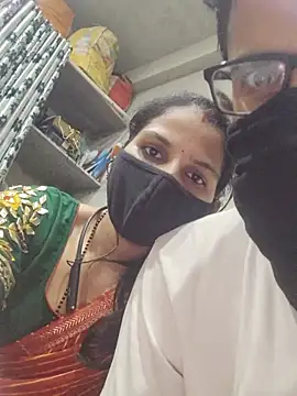 lovelypooja93 Webcam show