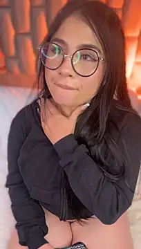 GEENESIS' Live XXX Chat