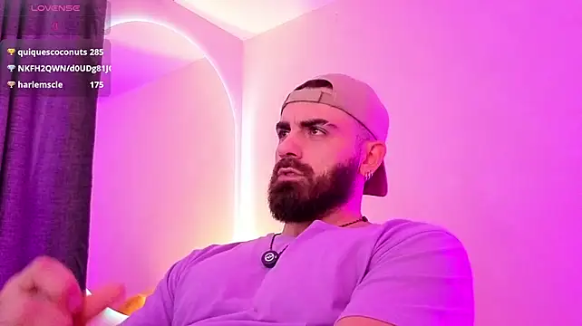 XXX chat uživo modela Jotace001