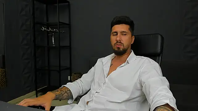 LoganStroud Chat XXX live
