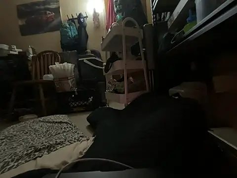 Snowbunnycake_131's Live XXX Chat