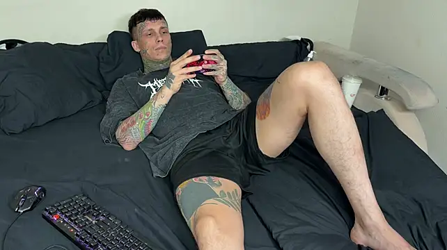 Anubisgods Chat XXX live