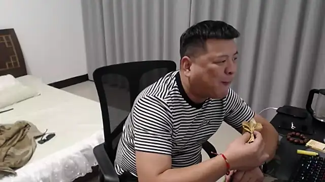 zhang1118 Live XXX Chat