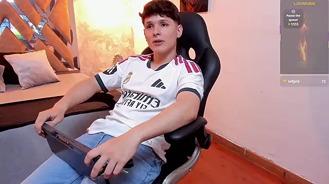 kraven_lust Obrolan Langsung XXX