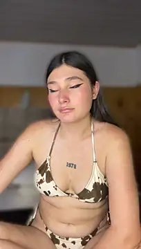 Ailani_777 现场XXX聊天