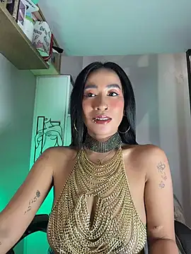 AsianMilfSherylのライブXXXチャット