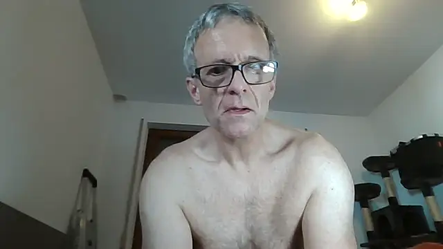 BiBoy4Al élő XXX-chatje