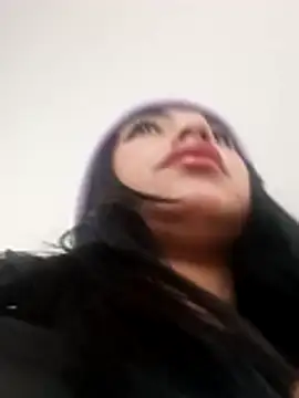 Naomy_Gomez_ Adlı Modelin Canlı XXX Sohbeti