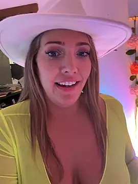 hollyharmd Chat XXX in diretta
