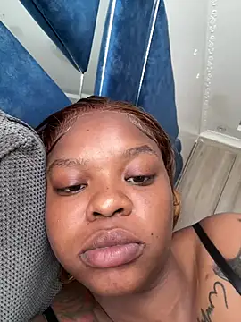 Aquarius_queen26: απευθείας συνομιλία ΧΧΧ