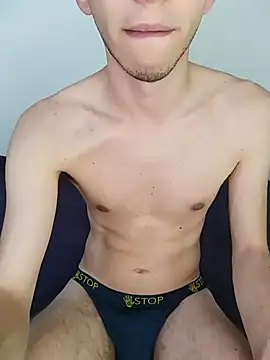 twink_andri Chat XXX in diretta