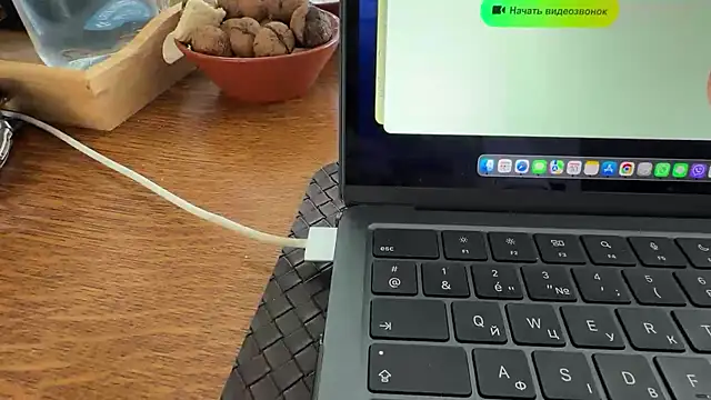 mustlover Live XXX-Chat