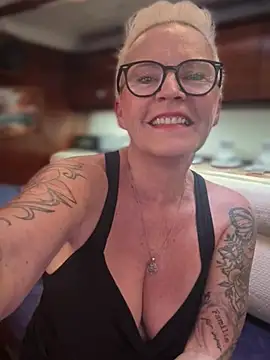 German_Milf XXX чат на живо
