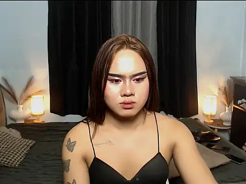 horsecock_xyra লাইভ XXX চ্যাট