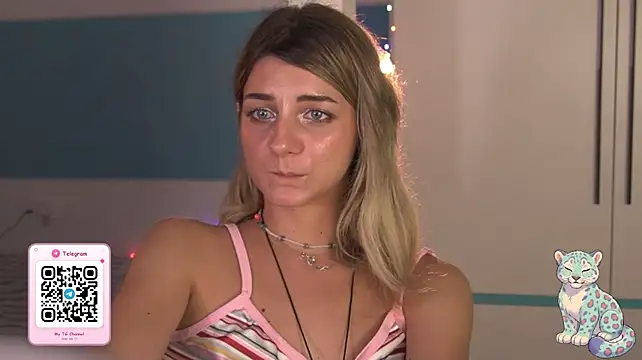 دردشة MilaMilkEyes الجنسية المباشرة