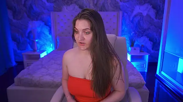 צ'אט XXX בשידור חי של EmmyCharmm