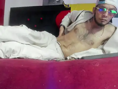 XXX chat uživo modela mark_splinter09