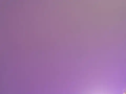 Chat +18 de Agatha_888 ao vivo