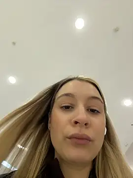 SashaCatt's Live XXX Chat