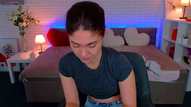 SunnyBloss' Live XXX Chat